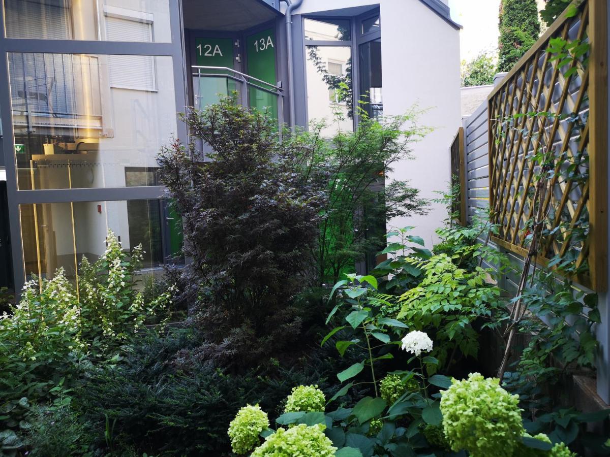 Smart Living - Hauptbahnhof - Self Check-in 4* Vienna