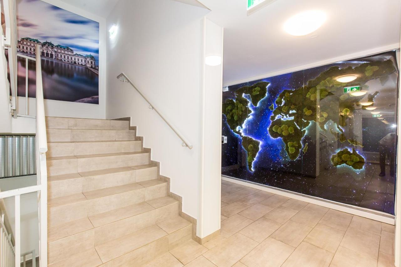 Smart Living - Hauptbahnhof - Self Check-in 4* Vienna
