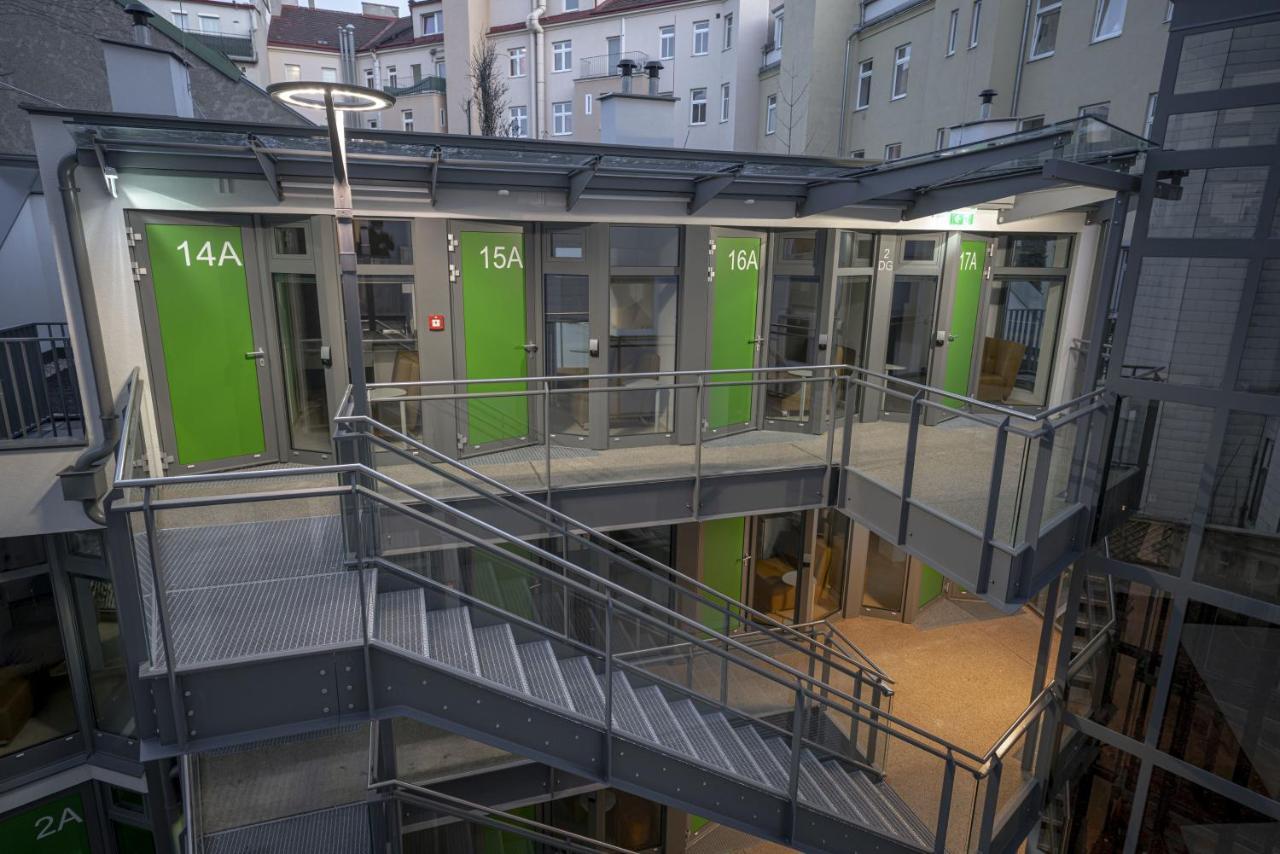 Apartahotel Smart Living - Hauptbahnhof - Self Check-in 4*